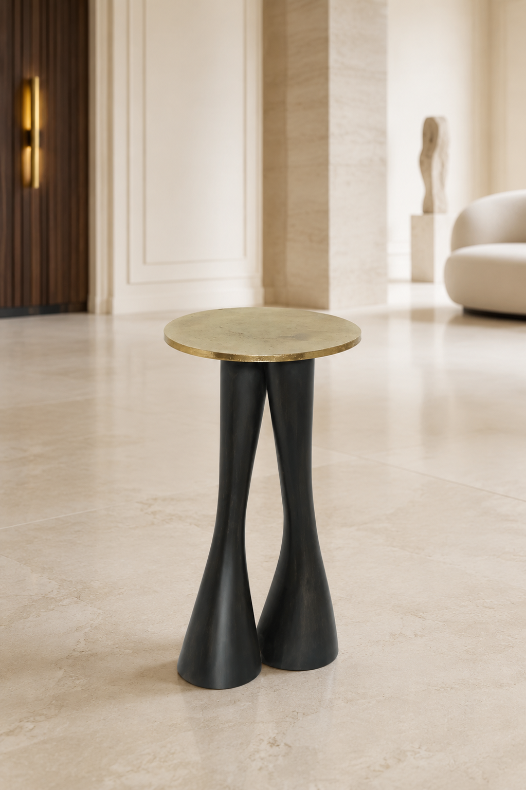 Sculpted Twin-Pedestal Accent Table – Black & Antique Brass